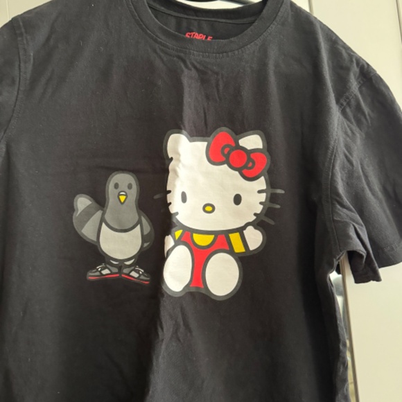 Staple x Hello Kitty with Pigeon T-Shirt - Picture 2 of 6